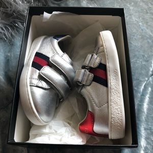 Gucci shoes